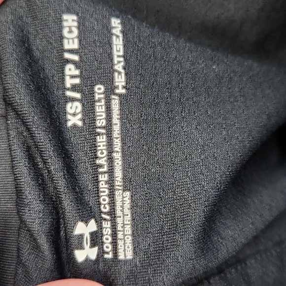 Under Armour Heat Gear Loose Running Shorts - Picture 4 of 6